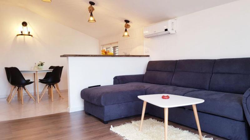 Apartment Mirjana Βόντιτσε Εξωτερικό φωτογραφία